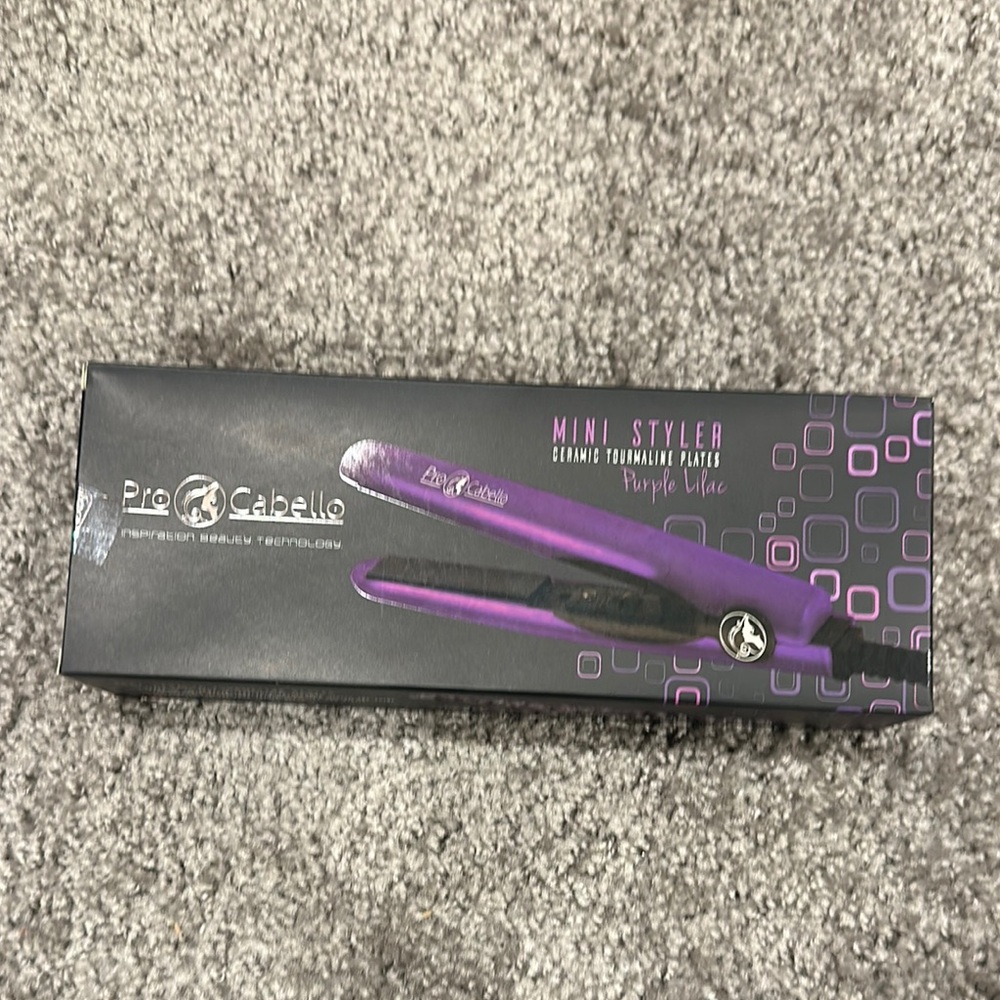 Mini Styler Purple Hair Tool